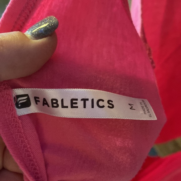 💕 Fabletics open back tank 💕 - Picture 3 of 4